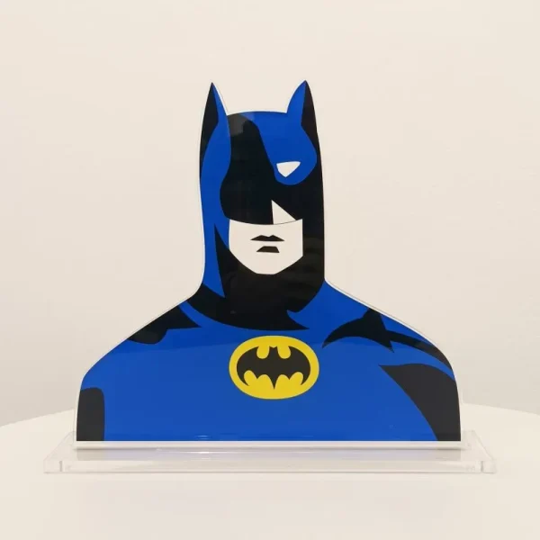 lodola-scultura-plexiglass-dark-knight